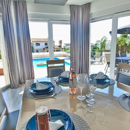 Luxury Paradiso Tar-Vabriga